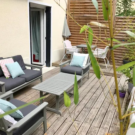 Le Jardin Chamberlin, D'hôtes