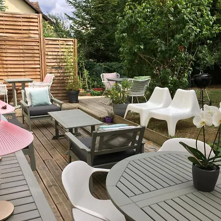 Le Jardin Chamberlin, Oda ve Kahvaltı 3*
