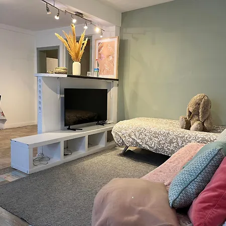 Le Jardin Chamberlin, Bed & Breakfast Savigny-sur-Orge